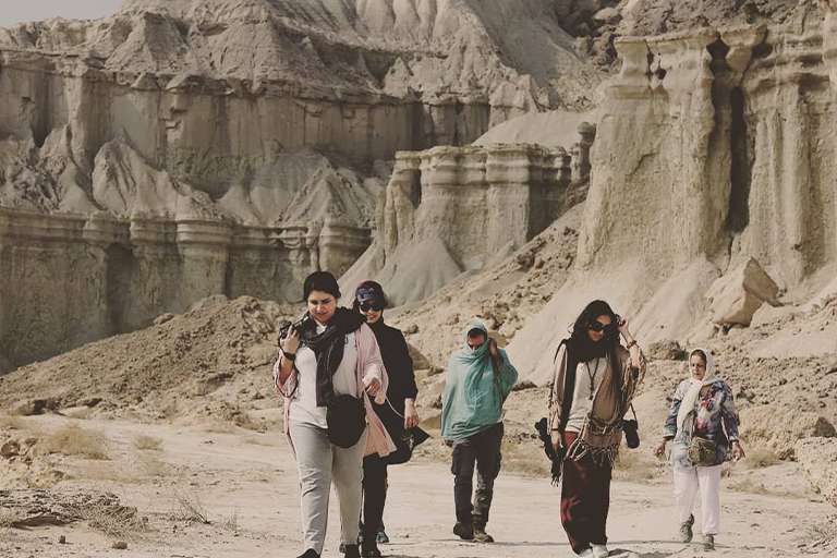 جاذبه های گردشگری جزیره قشم | دره تندیس ها | مهاجر سیر ایرانیان